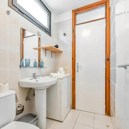 Near Playa De Las Americas, Wifi, Pool, Tenerife Sur Apartment
